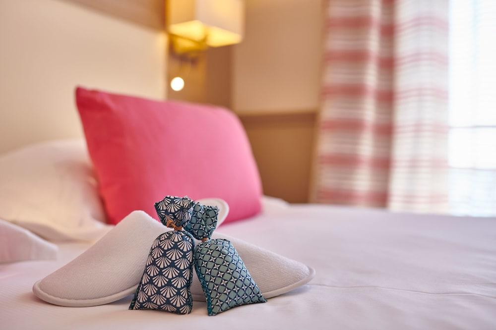 Hotel Vacances Bleues Royal Westminster Ментона Экстерьер фото